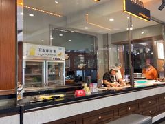 -高玛纳驴肉火烧(一世界店)