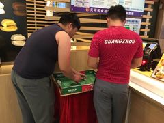 -麦当劳(龙洞店)