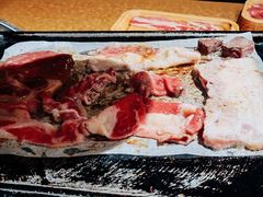 -香猪坊韩国烤肉专属门店(魏公村店)