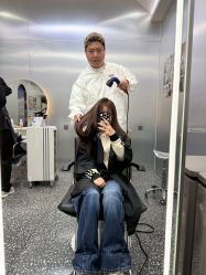 -Tloml salon