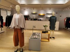 -COS(月星环球港店)