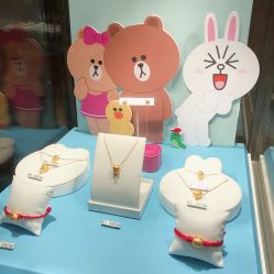 -周大福CHOW TAI FOOK(宝山苏宁易购店)