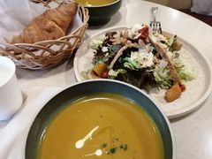 -麦田工坊(月湖店)