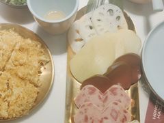 -洪氏嗨捞·猪肚鸡火锅(阳光天地店)