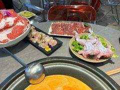 -生活如沸·顺德水牛奶火锅(大学路店)