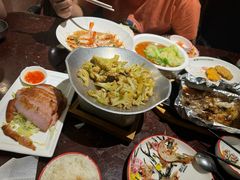 -新白鹿餐厅(爱琴海购物中心店)