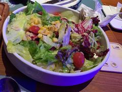 凯撒色拉-Ambra Haus琥珀屋精酿餐厅(宝山店)