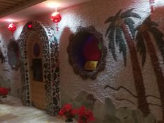 -碧中海汤泉汗蒸酒店