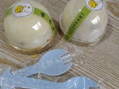 -蜜蜂小象·榴莲千层蛋糕(时代汇11栋店)