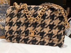 -CHANEL(恒隆广场店)