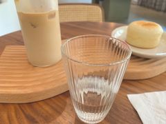 -四個柿子麵包屋