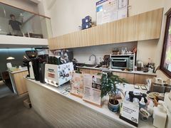 -SAFARI COFFEE