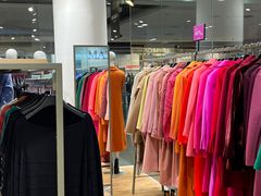 -东荟城名店仓
