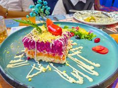 -米德维奇俄式西餐厅(西六道街店)