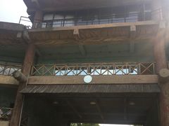 -热带风暴水上乐园