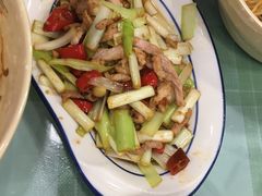 韭黄炒肉-刘氏三和面馆