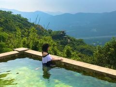 -三亚亚龙湾人间天堂鸟巢度假村