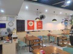 -老何家后安粉·糟粕醋海鲜火锅(三亚湾椰梦长廊店)