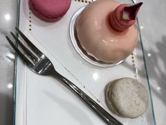 玫瑰草莓芝士蛋糕-PAUL LAFAYET 法式甜品(深圳湾万象城店)