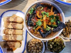 -初湘记湖南米粉(丁豪广场店)