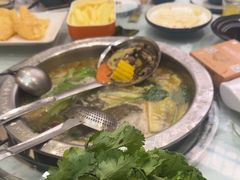 -乡土黄·鲜牛肉火锅·小龙虾(兴业街店)