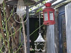 -小草屋轰趴馆别墅派对新场团建家庭聚会