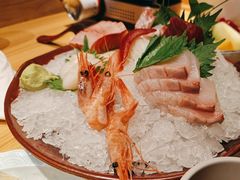 -花和海鲜自助(梅江店)