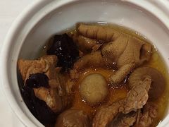 -渔意楼·驰名沙田乳鸽(五羊旗舰店)