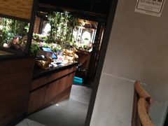 -洞庭土菜小炒馆(易发广场店)