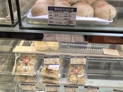 -白玉兰食品(中山公园龙之梦店)
