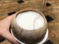 -椰爺爺·椰子冻砵仔糕