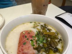午餐肉煎蛋公仔面-新旺茶餐厅·早餐·夜宵(仙霞店)