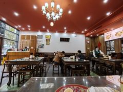 -笑来喜馄饨小笼工坊(通扬路店)