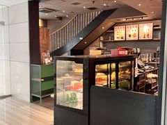 -星巴克(上海虹桥南丰城办公楼店)