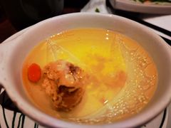云海肴汽锅鸡-云海肴云南菜(浦江欢乐颂店)