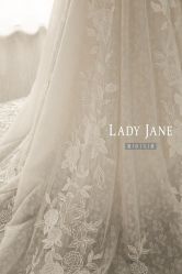 -Lady  Jane高端婚纱礼服馆