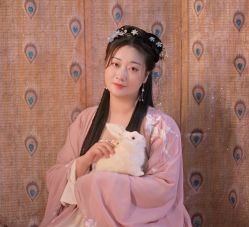 -汉仪华裳汉服馆(打浦桥店)