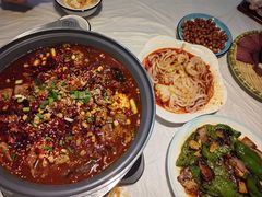 -阆辣荟餐饮(老味道8年·古城店)