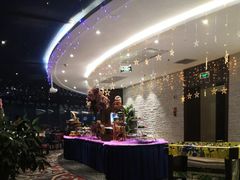 -粤海酒店-旋转餐厅