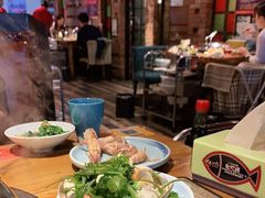 大堂-三个渔夫·蒸汽海鲜(五大道店)