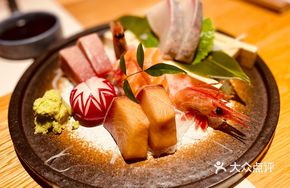 Golden Eye Snapper Sashimi Platter