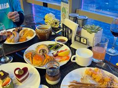 -怡豪大饭店·银顶旋转餐厅