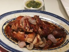 -新大咀港式茶餐厅(宝山万达店)