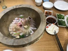 -鲜呦蒸汽石锅鱼(北辰路店)