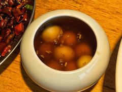 山城小汤圆-胡马八破·川菜小馆(高新万达店)