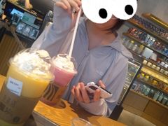 -星巴克(大宁店)