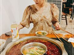 -邓莽子老火锅(中兴路总店)