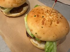 -必胜客(尹山湖歌林公园店)