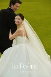 -乐派诗婚纱摄影