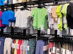 -lululemon(比斯特购物村店)